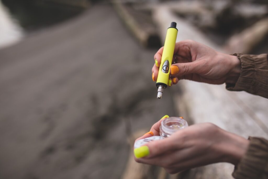 dab pen on a plane