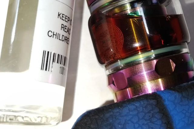 vape juice that turned dark